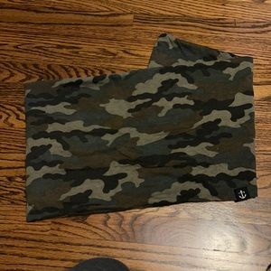 Flag nor fail camo infinity scarf